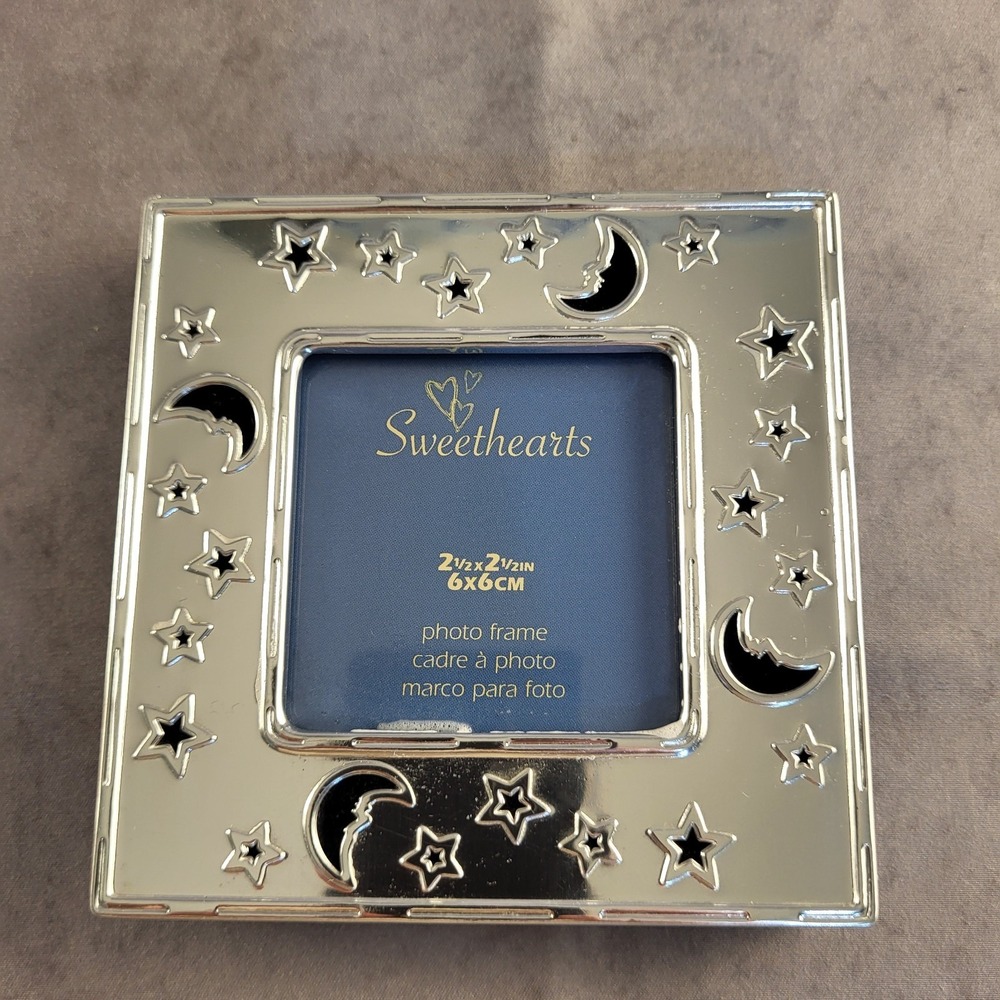 NWT Vintage Celestial Stars 2.5x2.5 Picture Frame  Plastic Frame